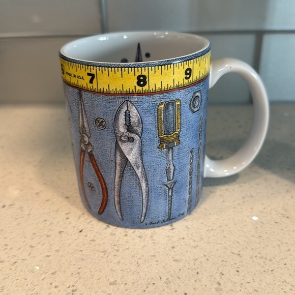 Tool Design Mug - Picture 2 of 8